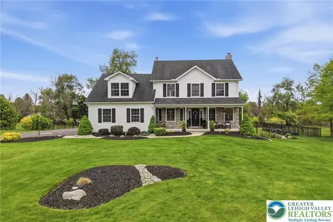 206 Cherry Ct, Nazareth, PA 18064