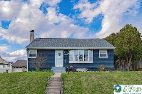1548 Dale Ln, Bethlehem, PA 18018