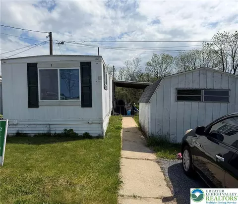 19 Roth Ave, Mertztown, PA 19539