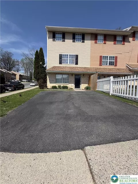 501 E Mosser St, Allentown, PA 18109