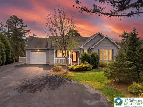 64 Robertson Rd, Jim Thorpe, PA 18229