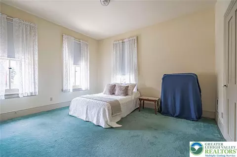 Bedroom - 39 E Wall St, Bethlehem, PA 18018 photo 6 of 9