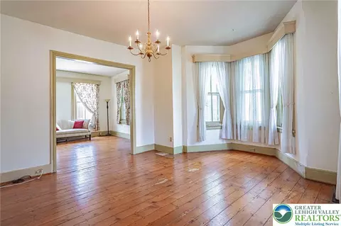 Dining - 39 E Wall St, Bethlehem, PA 18018 photo 1 of 1