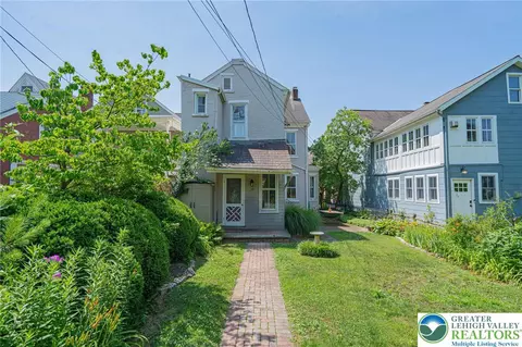 Exterior - 39 E Wall St, Bethlehem, PA 18018 photo 9 of 10