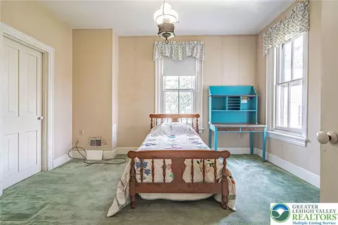 Bedroom - 39 E Wall St, Bethlehem, PA 18018 photo 3 of 9