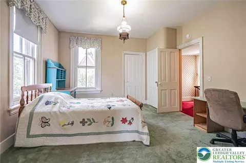 Bedroom - 39 E Wall St, Bethlehem, PA 18018 photo 4 of 9