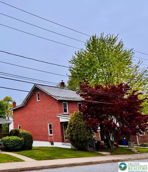 414 S 6th St, Emmaus, PA 18049