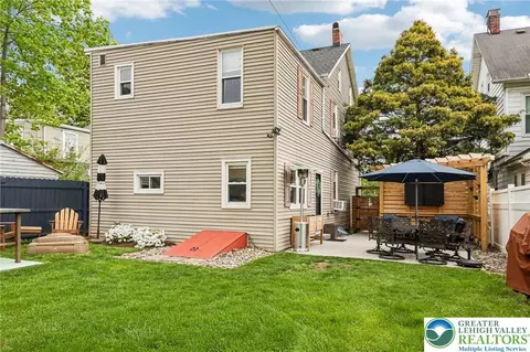 Exterior - 437 3rd Ave, Bethlehem, PA 18018 photo 14 of 15