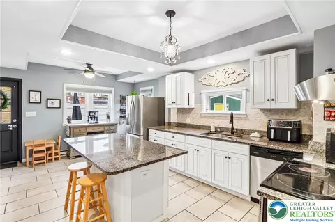 Kitchen - 437 3rd Ave, Bethlehem, PA 18018 photo 5 of 5