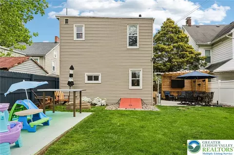 Exterior - 437 3rd Ave, Bethlehem, PA 18018 photo 12 of 15