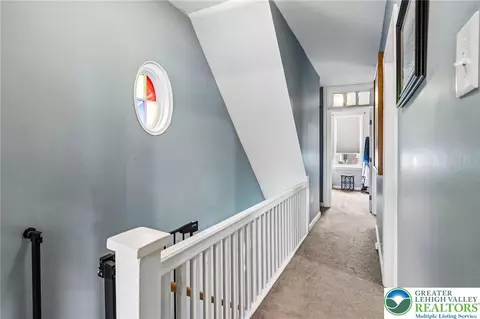 Entry Way - 437 3rd Ave, Bethlehem, PA 18018 photo 3 of 3