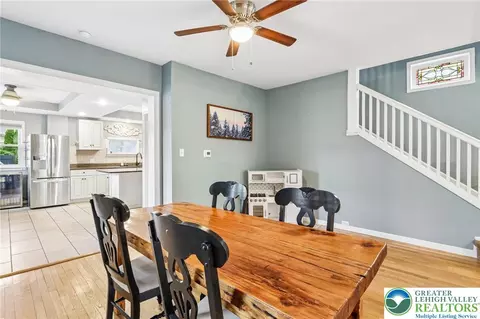 Dining - 437 3rd Ave, Bethlehem, PA 18018 photo 3 of 3