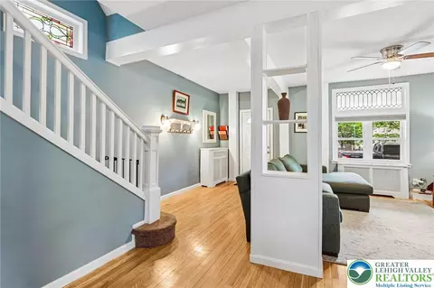 Entry Way - 437 3rd Ave, Bethlehem, PA 18018 photo 2 of 3