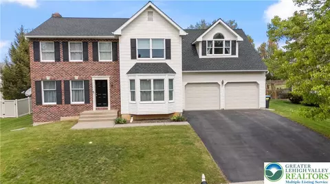 4185 Allen St, Bethlehem, PA 18020