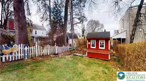 Exterior - 715 High St, Bethlehem, PA 18018 photo 3 of 4