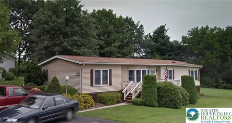 8853 Max Way, Breinigsville, PA 18031