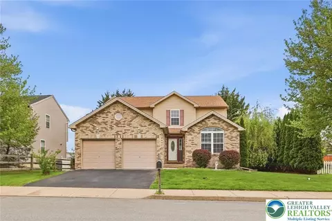 1170 Vera Dr, Easton, PA 18040