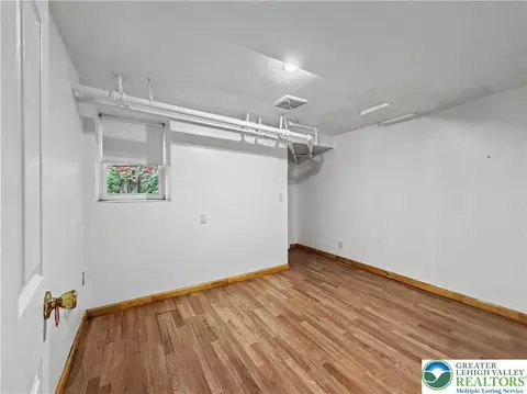 Bedroom - 1245 E 3rd St, Bethlehem, PA 18015 photo 4 of 5