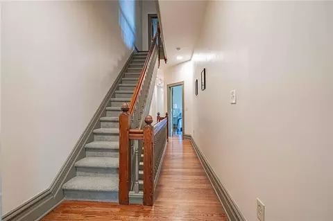 Entry Way - 135 E Wall St, Bethlehem, PA 18018 photo 5 of 7