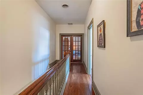 Entry Way - 135 E Wall St, Bethlehem, PA 18018 photo 6 of 7
