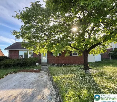 1238 N 15th St, Allentown, PA 18102