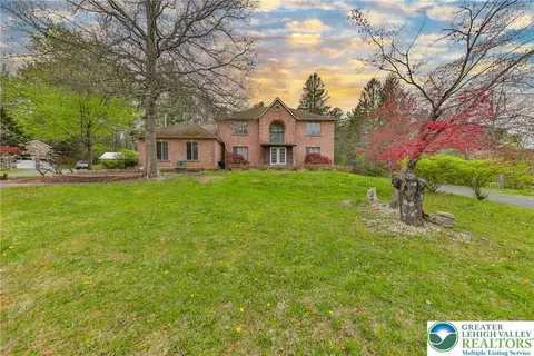 7494 Mount Eaton Rd, Saylorsburg, PA 18353
