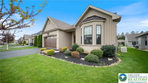 Exterior - 3501 Treeview Dr, Emmaus, PA 18049 photo 3 of 4