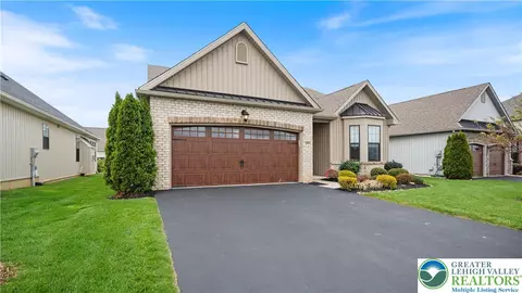 Exterior - 3501 Treeview Dr, Emmaus, PA 18049 photo 2 of 4