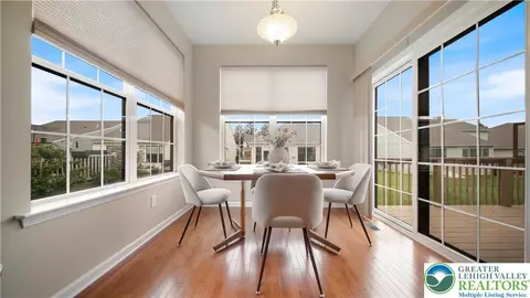 Dining - 3501 Treeview Dr, Emmaus, PA 18049 photo 2 of 2