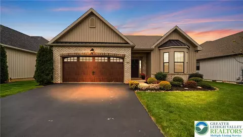 Exterior - 3501 Treeview Dr, Emmaus, PA 18049 photo 4 of 4