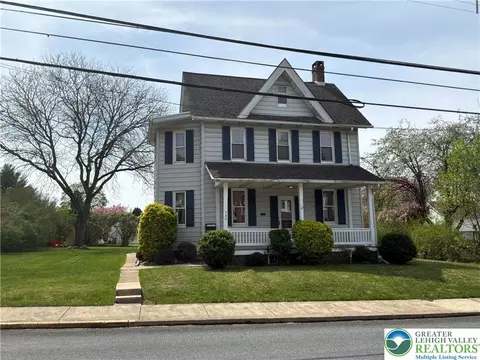 504 Fairview St, Coopersburg, PA 18036