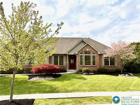 4469 Lisa Ln, Allentown, PA 18103