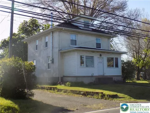223 Richlandtown Pike, Quakertown, PA 18951