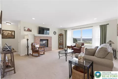 495 Rabbit Run Rd, Andreas, PA 18211 photo 8