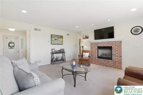 495 Rabbit Run Rd, Andreas, PA 18211 photo 9