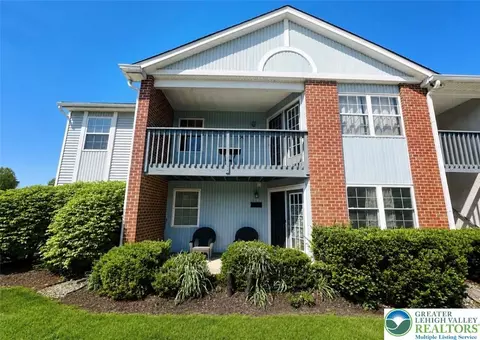 5177 Cheryl Dr, Bethlehem, PA 18017