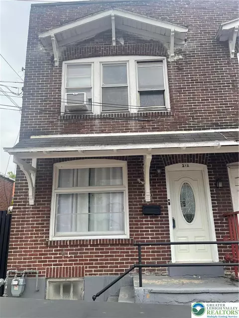 212 Chew St, Allentown, PA 18102