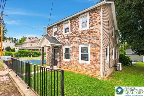 3276 Easton Ave, Bethlehem, PA 18020