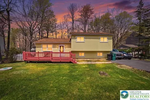 9579 Millwood Dr, Coolbaugh Twp, PA 18466