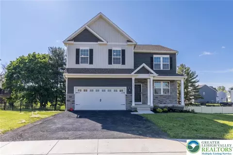 2153 Isabel Ln, Allentown, PA 18103