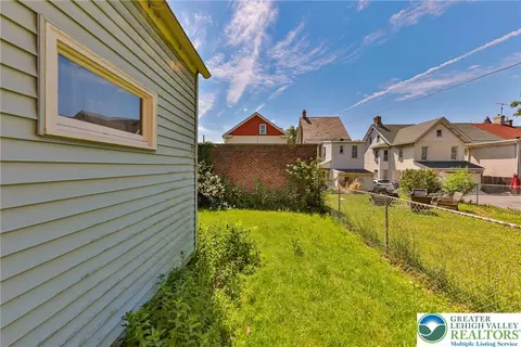 Exterior - 111 E Goepp St, Bethlehem, PA 18018 photo 3 of 8