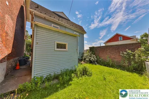 Exterior - 111 E Goepp St, Bethlehem, PA 18018 photo 4 of 8