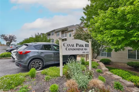 202 Canal Park, Easton, PA 18042