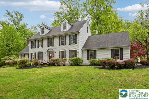 750 Texas Rd, Easton, PA 18042