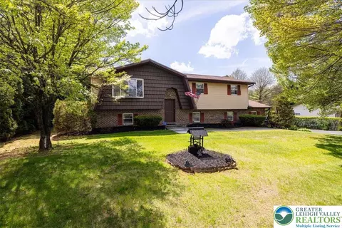 1250 Minesite Rd, Allentown, PA 18103