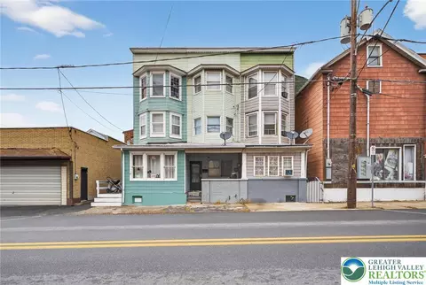 19 E Patterson St, Lansford, PA 18232