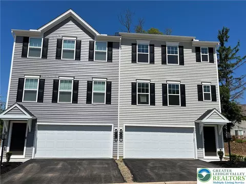 736 Fawn Way #LOT 14, Pennsburg Boro, PA 18073