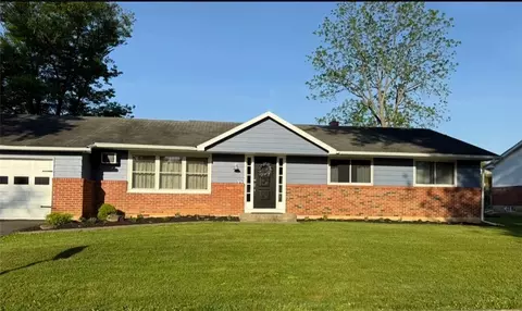 1460 Walnut Ln, Macungie, PA 18062