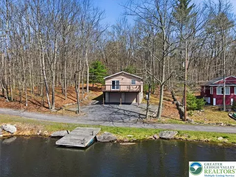 6430 E Lakeshore Dr, East Stroudsburg, PA 18302