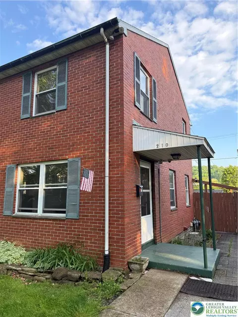 210 Palmer St, Easton, PA 18042